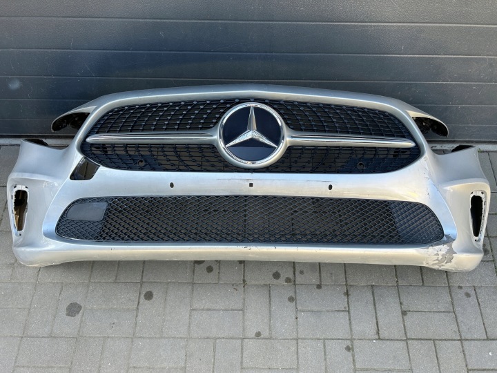 Mercedes A-Klasa W177 Stoßstange vorne 2018-2022 A1778853600