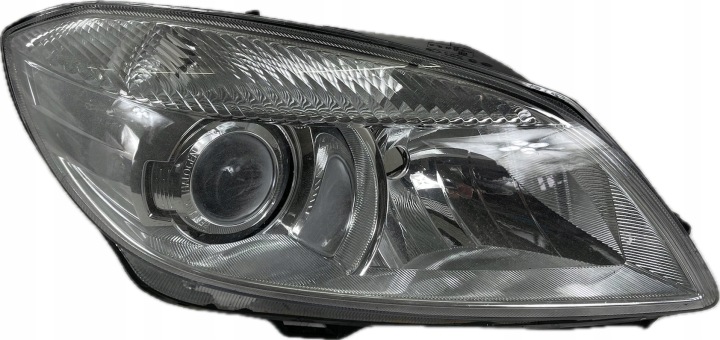 SKODA FABIA 2 II ROOMSTER LIFT 2010- Feux phare Droit Avant Lentille 29.07.2010