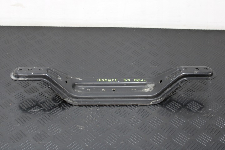 Stütze Halter strebe MASERATI LEVANTE M161