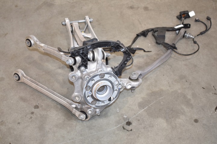 IDEALNE Achsträger heck hinten links MERCEDES W206 C63 1