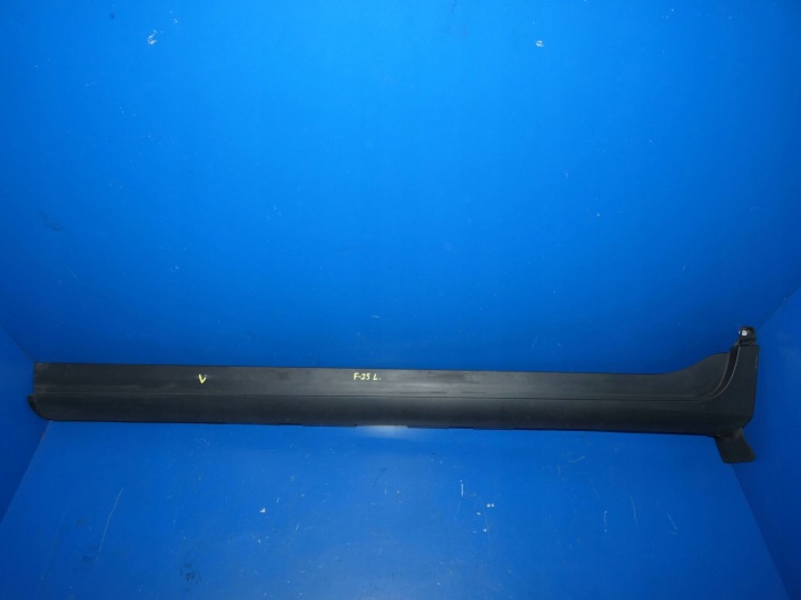BMW X3 F25 moulding cap of the threshold threshold left