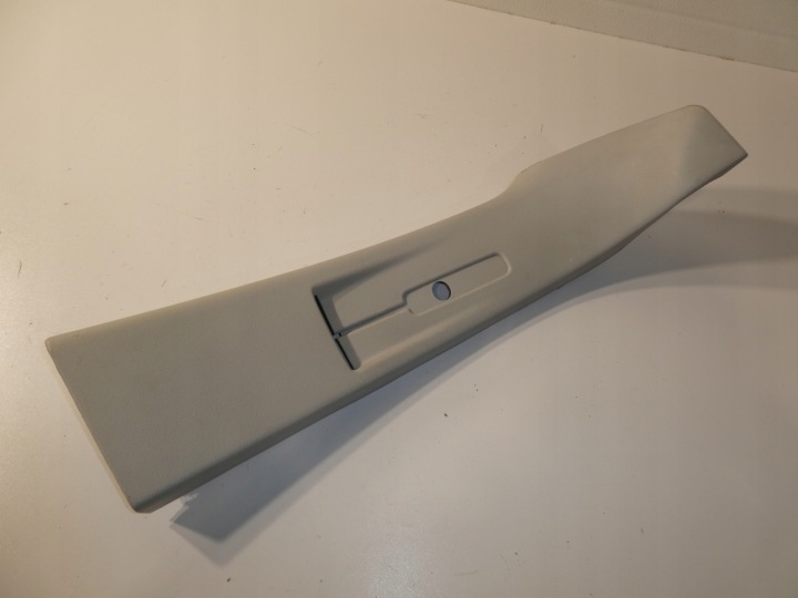 FIANCO SLUPKA B DESTRO VW T5 7H0867244CC