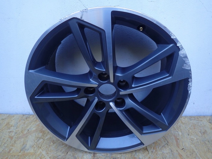 DISK AUDI A4 B9 18\ 8J 5X112 ET40 8W0601025DL