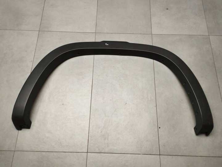 Volkswagen Amarok II moulding NADKOLA left rear part N1XBE291C21A