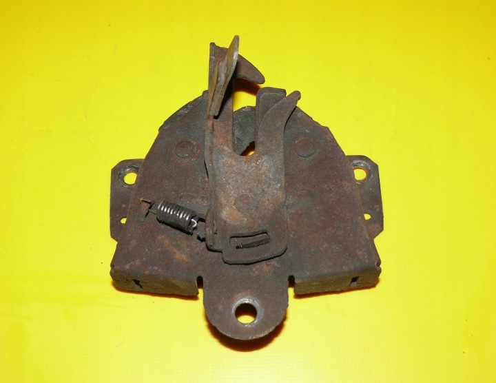 Della serratura RYGIEL del cofano POKRYWY Motore MITSUBISHI OUTLANDER e 1 01-08r.