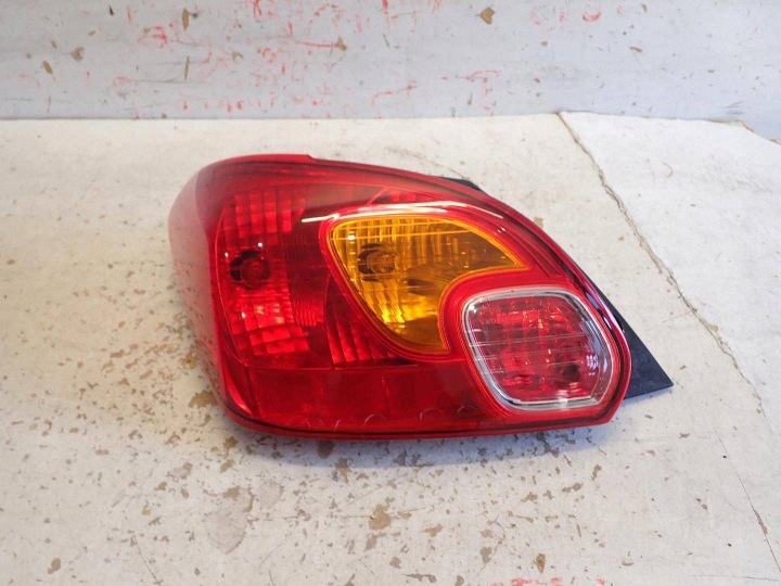 Licht heck hinten links MITSUBISHI SPACE STAR II 13