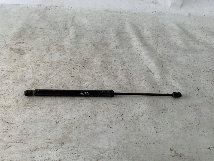 # dämpfer heckklappe heck AUDI Q7 und 4L0827552C