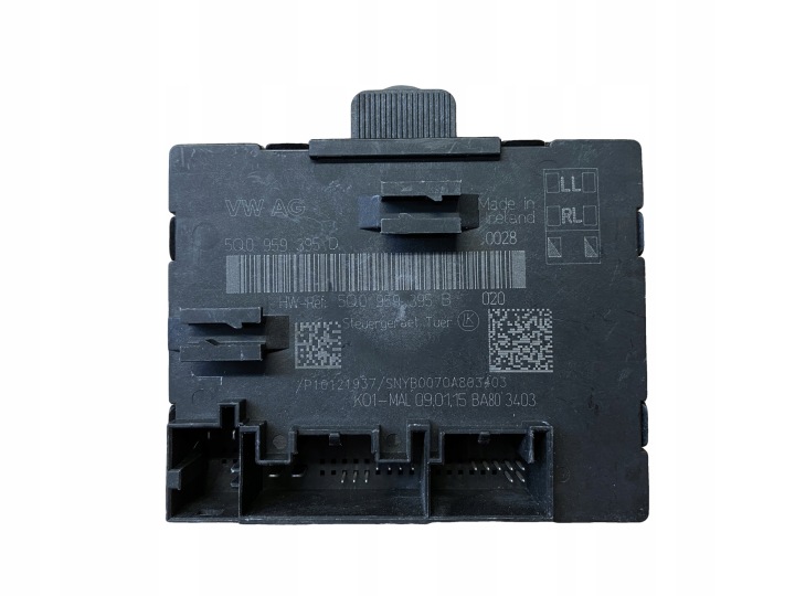 AUDI A3 8V Bedienteil Tür heck 5Q0959395D