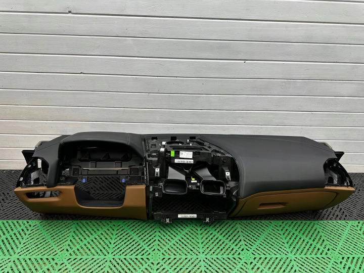 dashboard instrument panel BMW M8 F91 F92 G14 G15