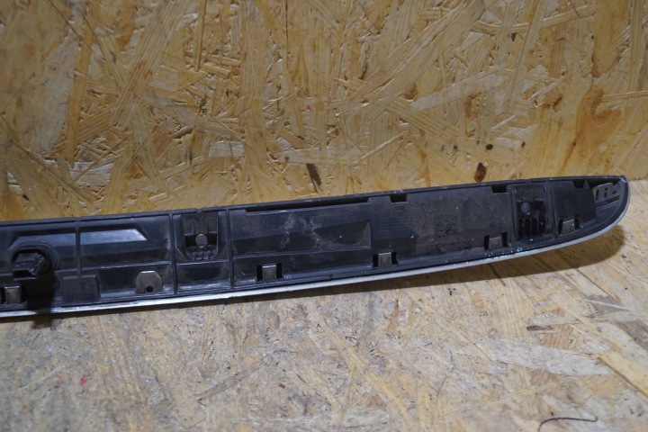 MINI COOPER R56 BLENDE DE HAYON ARRIÈRE 7151140 (B292) 9