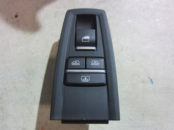 BMW 6 F06 GRAN COUPE F07 PANEL ovladac oken PANEL 61319352183 9204862