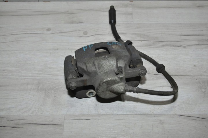 caliper right front 1.2 VVTI Citroen C4 Cactus 16r