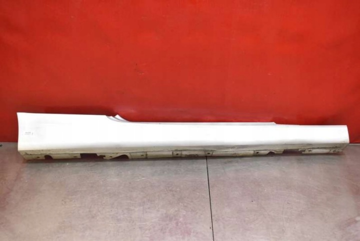threshold right 354/7 BMW E93 E92 04-10