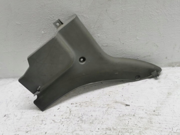 cover SLUPKA right VW CRAFTER A9066880306 06-11