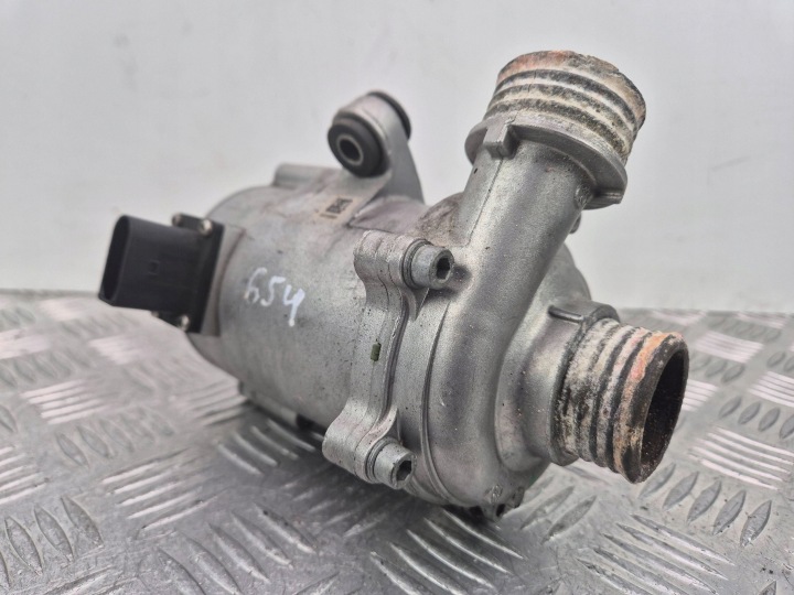 BMW 4 F32 F33 420i Wasserpumpe 707223010 N20B20B
