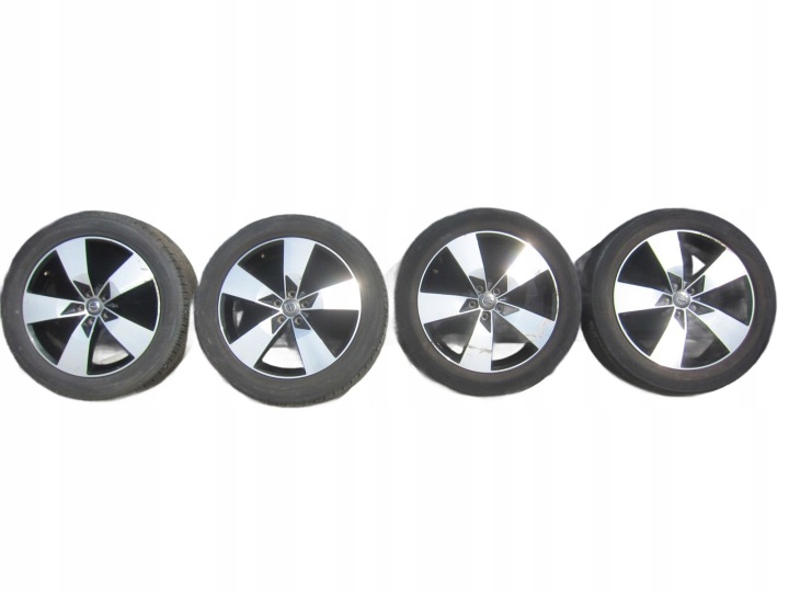 VOLVO XC40 XC 40 ruote CERCHI 19'' 7.5J di alluminio ET 50.5 KOMPLET 31471554
