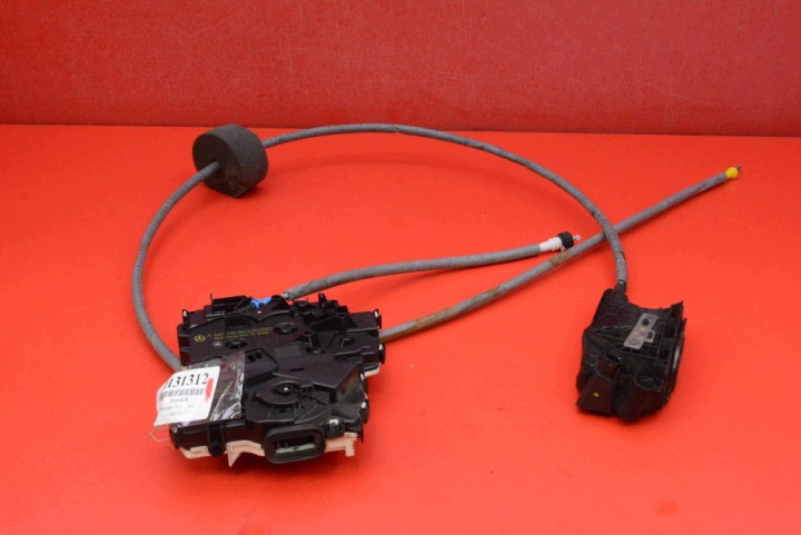 de la serrure portière coulissant de gauche A4477308001 MERCEDES VITO W447 14-20
