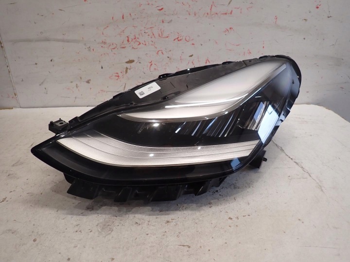 Feux phare Avant Avant Gauche TESLA 3 2017- FULL LED 1077375-50-B