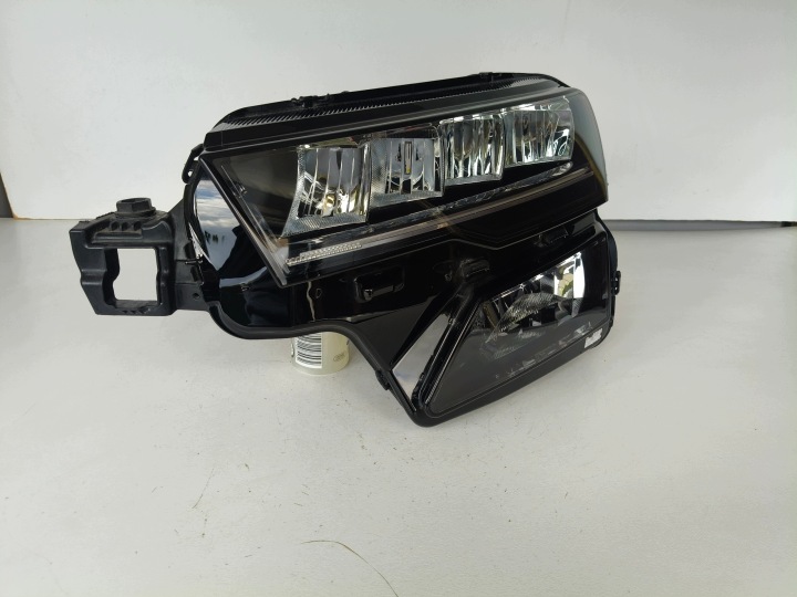 light left REFLEKTOR SKODA KAROQ 57A 21- LIFT FULL LED