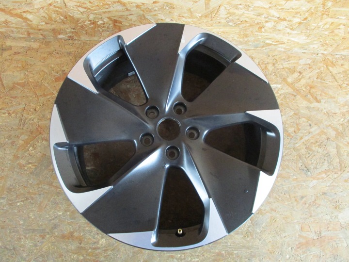 Jante d’aluminium SEAT CUPRA BORN 7,5Jx19 ET50 5x112