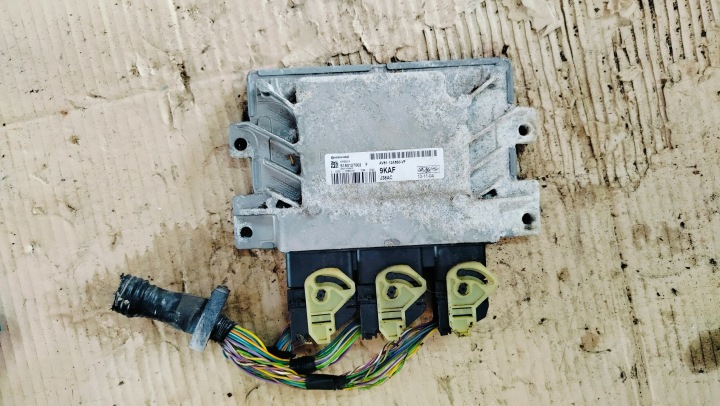 FORD C MAX MK2 FOCUS MK3 1.6 16V Ordinateur Unité de contrôle Moteur AV61-12A650-VF