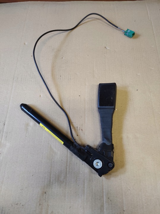adjuster ZAPINKA supports right front OPEL ASTRA H 13217491 13217492 330803354