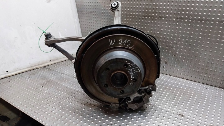 Achsschenkel Radnabe Radlager Bremssattel Bremse Sattel Querlenker links heck A2123500141 MERCEDES W212 CLS W218