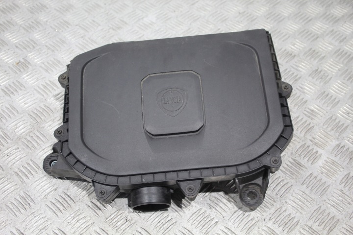 FILTER ZRAČNI POKLOPAČ LANCIA YPSILON III 3 LIFT