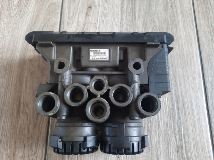 Soupape EBS arrière Renault Gama Range T Range 22225566 K102266