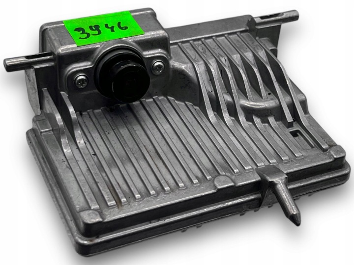 MERCEDES W206 KAMERA PRZEDNIEJ ablak 2069002522 @M