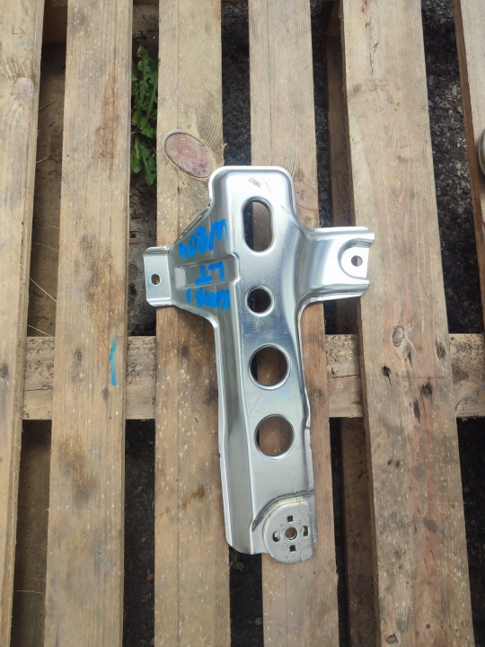 holder mercedes w204 a2046180169