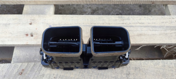 grid air conditioning devices rear part tunelu srodkowego jaguar XF and X250