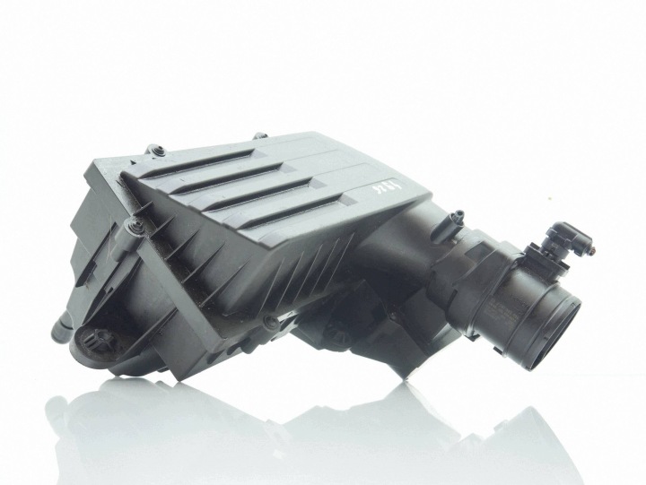 kućište filtera zraka 5Q0129601AC OCTAVIA III A3 8V LEON III 2.0 TDI