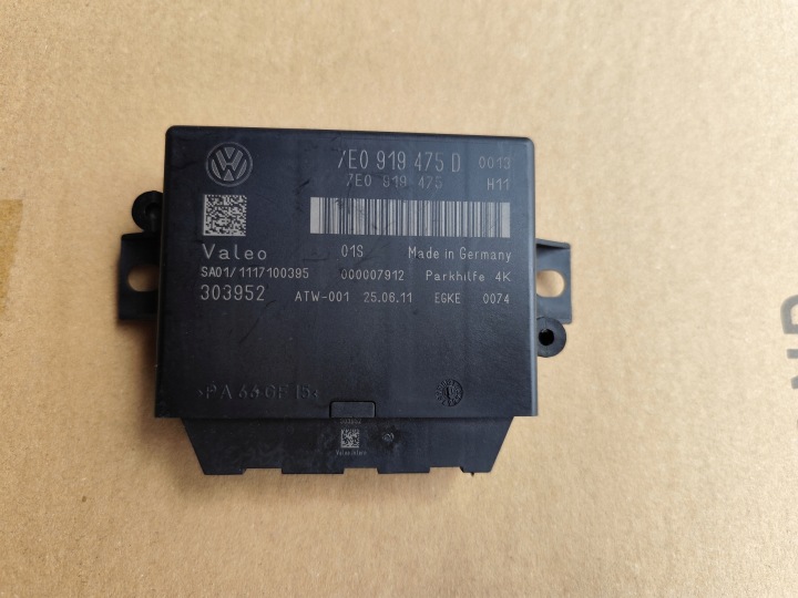 VW T5 LIFT modul řídící jednotka PDC parkování záď 7E0919475D