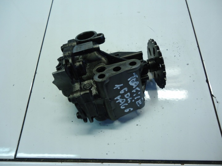 RENAULT TRAFIC III 1.6DCI R9M oil pump 150001650R