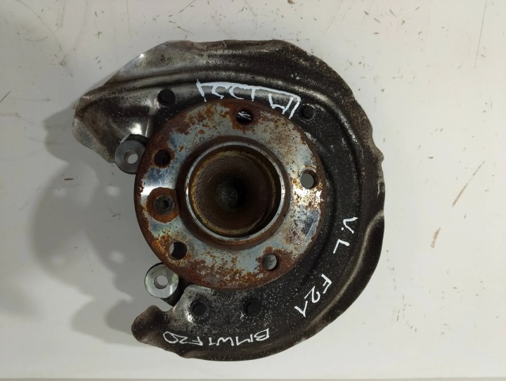 BMW 1 F20 F21 otoč přední levá 6792285 (A133)