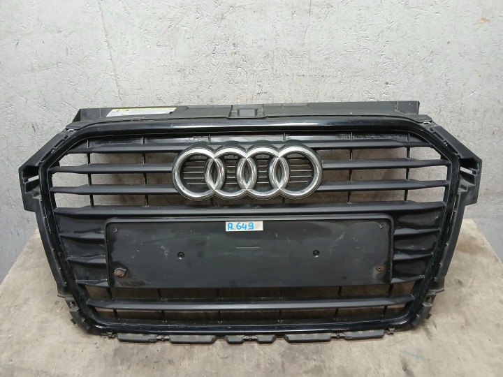 Grill Kühlergrill AUDI A1 8XA LIFT 14- 8XA853651