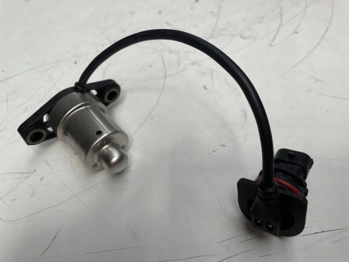 sensor of the level oil OPEL INSIGNIA A 55575097 original!!