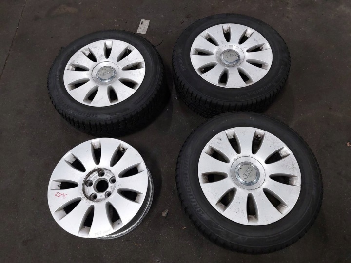 ruote KOMPLET CERCHI pneumatici, gomme Pneumatico invernale 5x112 7Jx16 ET35 FI57,1 205/60R16 AUDI