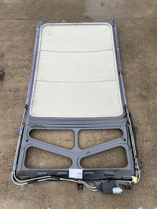 NISSAN QASHQAI +2 roleta ZASLONA ZALUZJA PANORAMY střešního okna