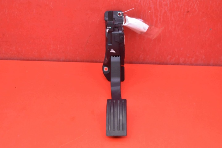 potenciometar pedala gasa BV61-9F836-AB FORD FOCUS MK3 1.6 TDCI 115 KM 11-15