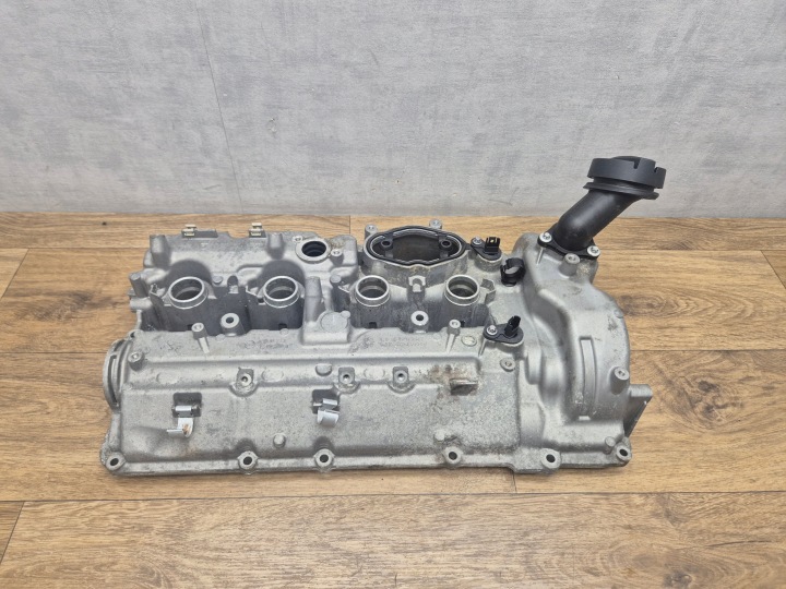 BMW F06 F10 F12 F13 F85 jobb fedél ZAWOROW fejek S63 N63 1-4 7629992