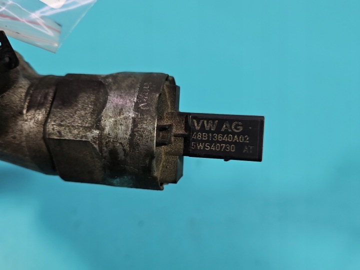 VW TURAN И 1.6 TDI 5WS40730AT 03L906051 9