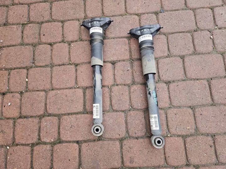 Komplet der Stoßdämpfer heck Opel Mokka B 2024 98426923800