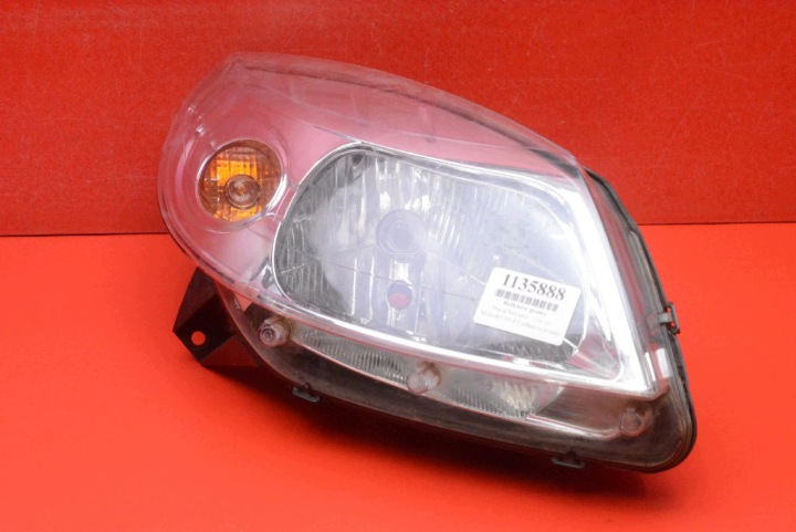 REFLEKTOR right light front EU DACIA SANDERO 1 and 08-12
