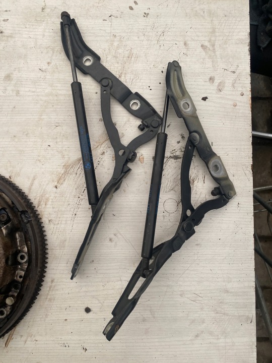 BMW E90 scharniere KOMPLET hinten heckklappe 7060628 7060627 links + rechts BLACK S.