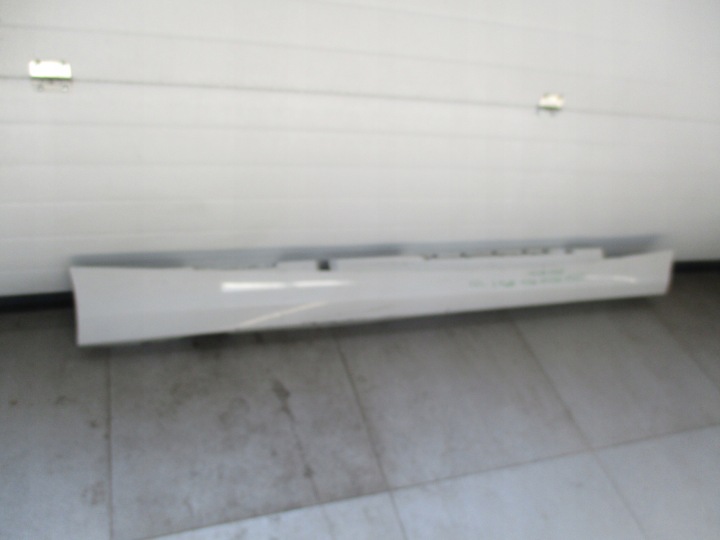 moulding threshold right BMW 1 E87 51777184354