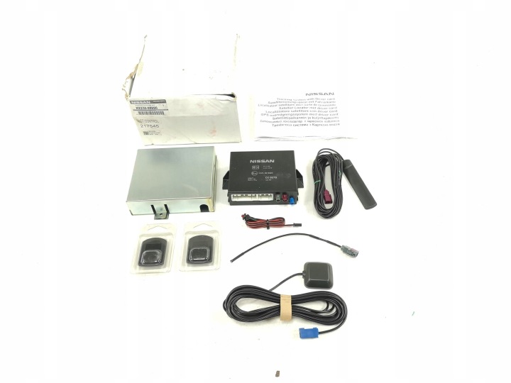 LOKALOZATOR GPS GT-R 370Z 350Z JUKE NAVARA / KE230-99990