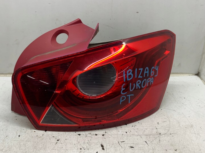 Licht rechts heck rechts hinten 6J4945096C SEAT IBIZA 6J IV 5-D 08-12