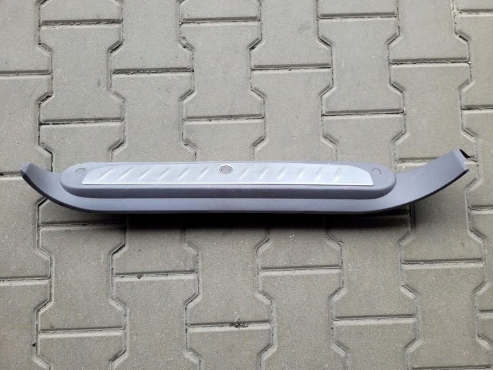 Moulage Couverture Jupe Gauche Avant 77260-21001 SSANGYONG RODIUS II